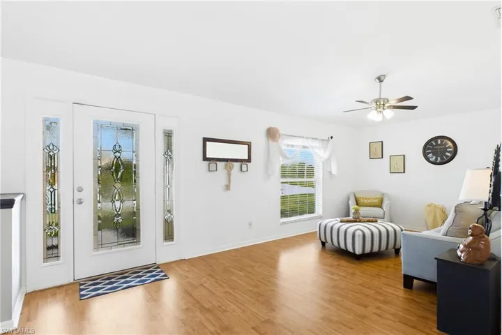 211 Nw 26th Ave, Cape Coral, Florida 33993