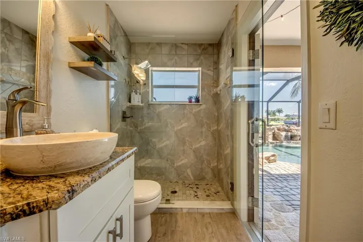 1913 Sw 41st St, Cape Coral, Florida 33914