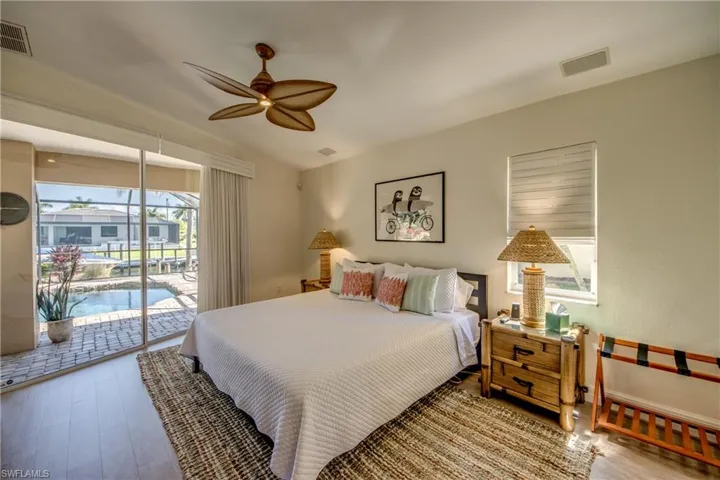 1913 Sw 41st St, Cape Coral, Florida 33914