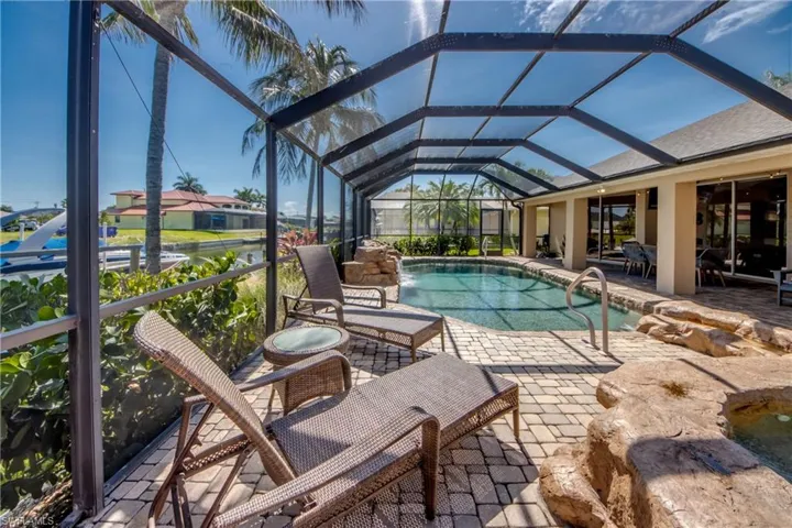 1913 Sw 41st St, Cape Coral, Florida 33914