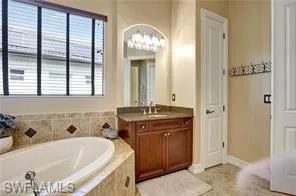 7636  Sussex  CT, Naples, FL 34113