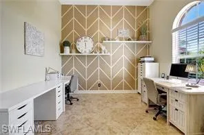7636  Sussex  CT, Naples, FL 34113