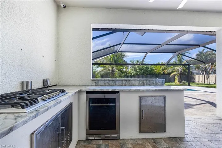 2202 Ne 5th Ter, Cape Coral, Florida 33909