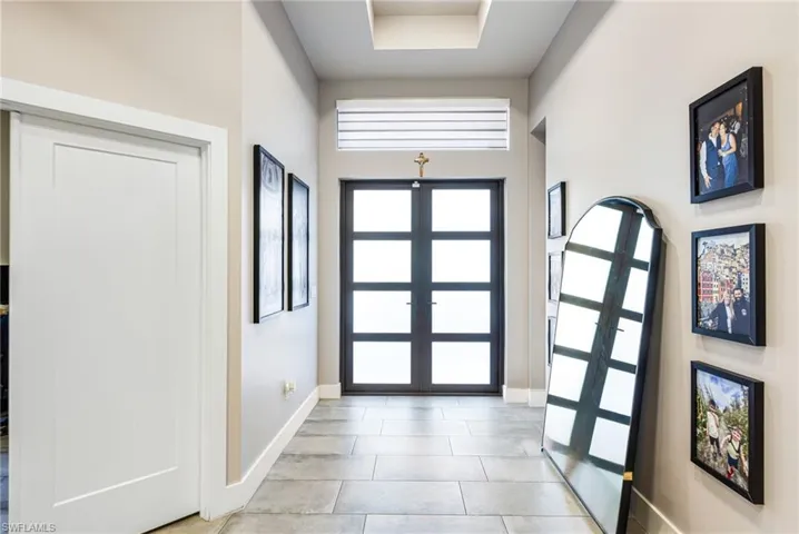 2202 Ne 5th Ter, Cape Coral, Florida 33909