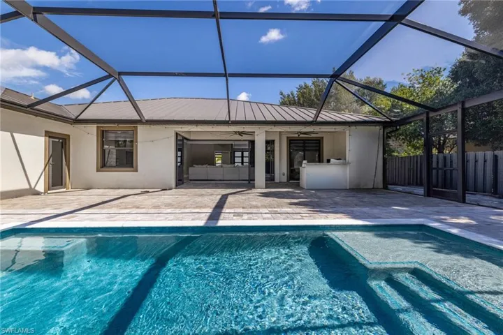 2202 Ne 5th Ter, Cape Coral, Florida 33909