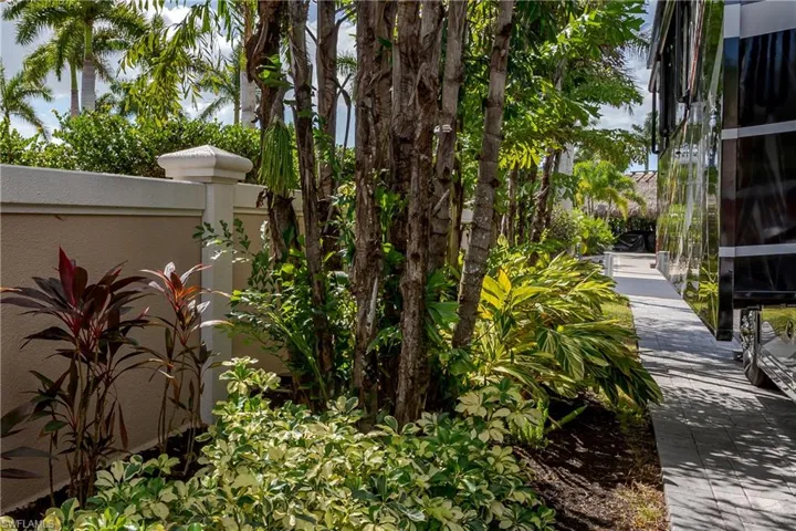 13547 Snook Cir, Naples, Florida 34114