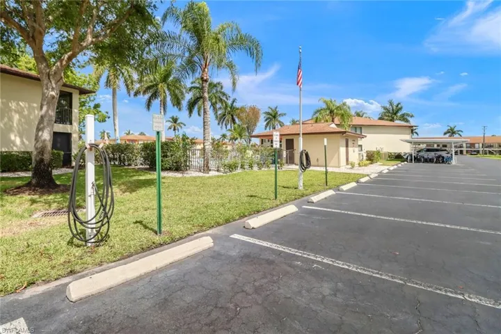4510 Chantelle Dr # 206, Naples Fl 34112