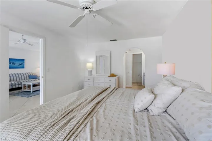 4510 Chantelle Dr # 206, Naples Fl 34112