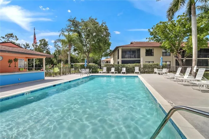 4510 Chantelle Dr # 206, Naples Fl 34112