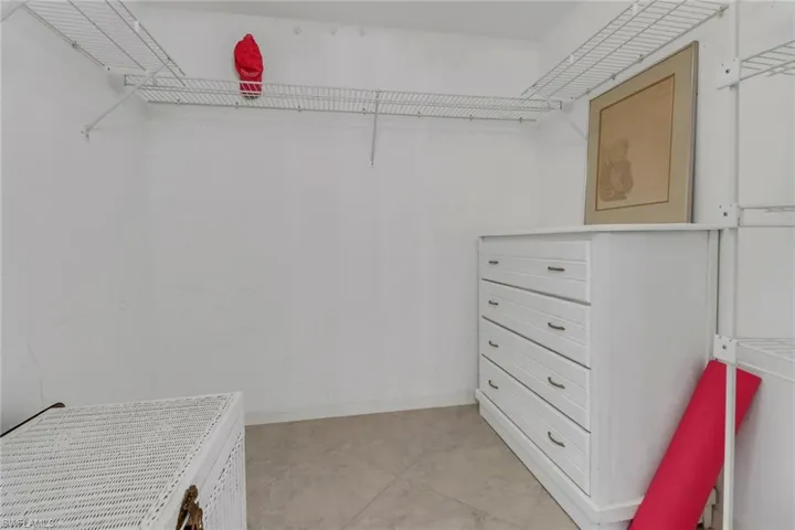 4510 Chantelle Dr # 206, Naples Fl 34112