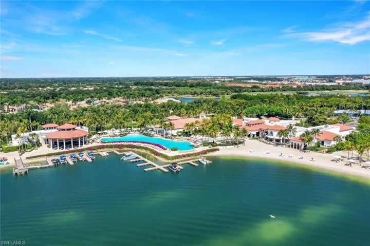 Miromar  Lakes