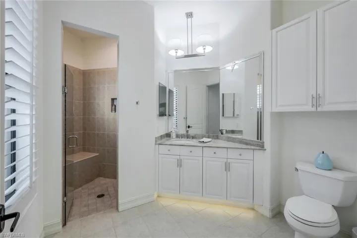 en-suite bathroom