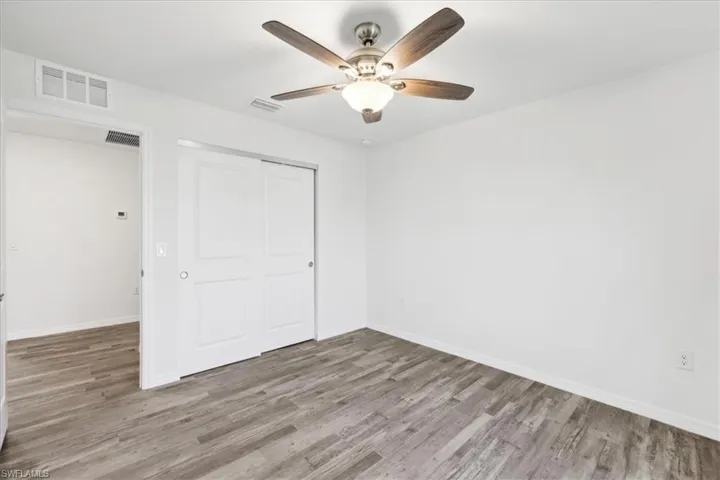 3010 NE 4th  PL, Cape Coral, FL 33909