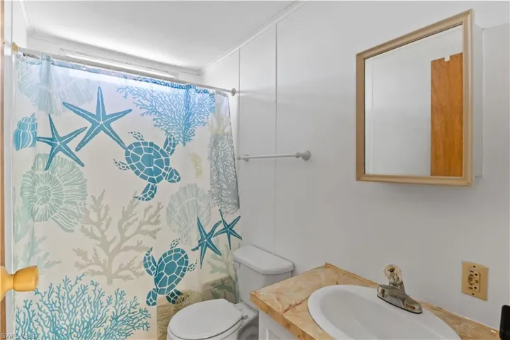 Second full bath with tub/shower combo.