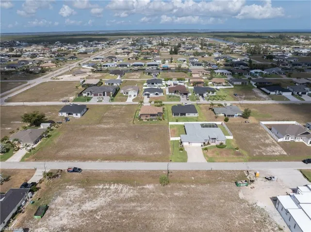 1620 NW 36th  PL, Cape Coral, FL 33993