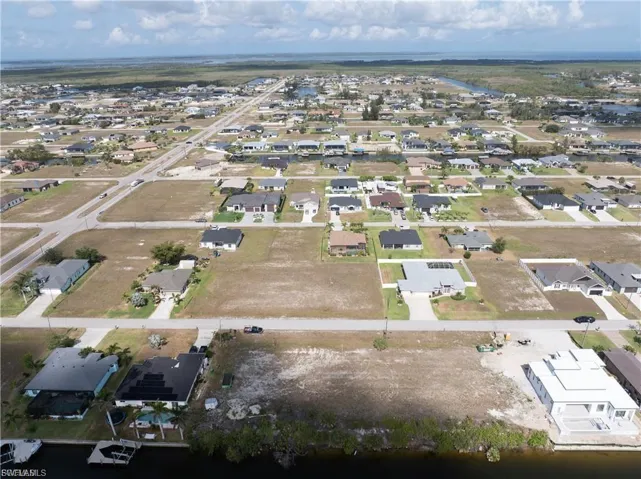 1620 NW 36th  PL, Cape Coral, FL 33993