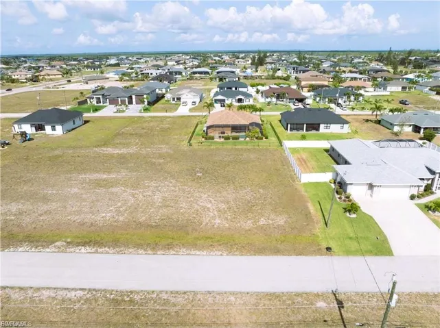 1620 NW 36th  PL, Cape Coral, FL 33993