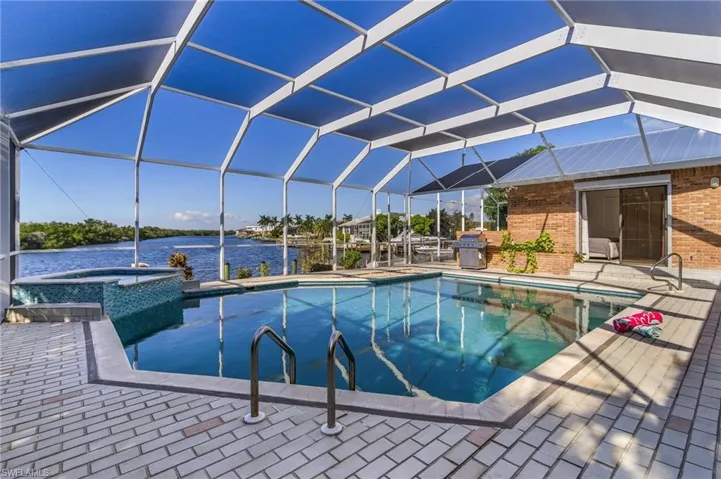 2940  Surfside  BLVD, Cape Coral, FL 33914