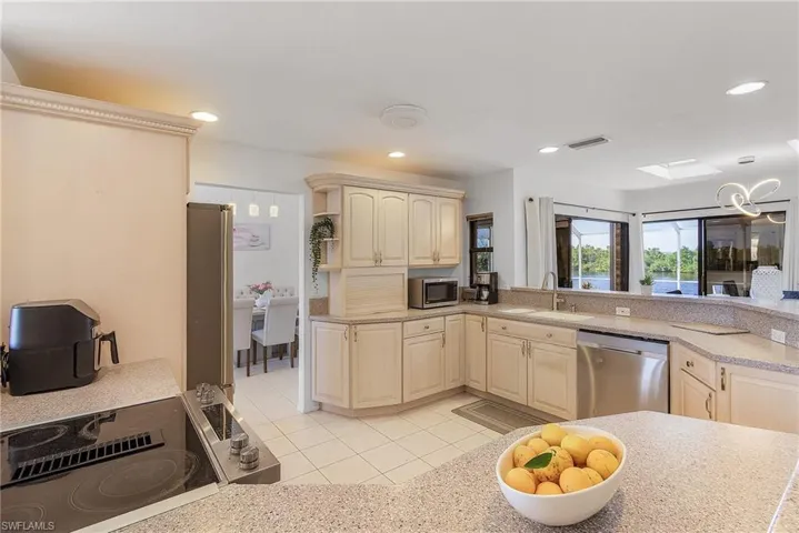 2940  Surfside  BLVD, Cape Coral, FL 33914