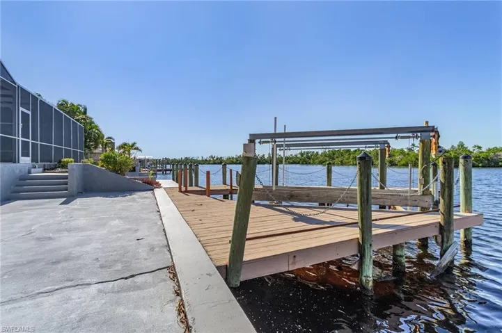 2940  Surfside  BLVD, Cape Coral, FL 33914