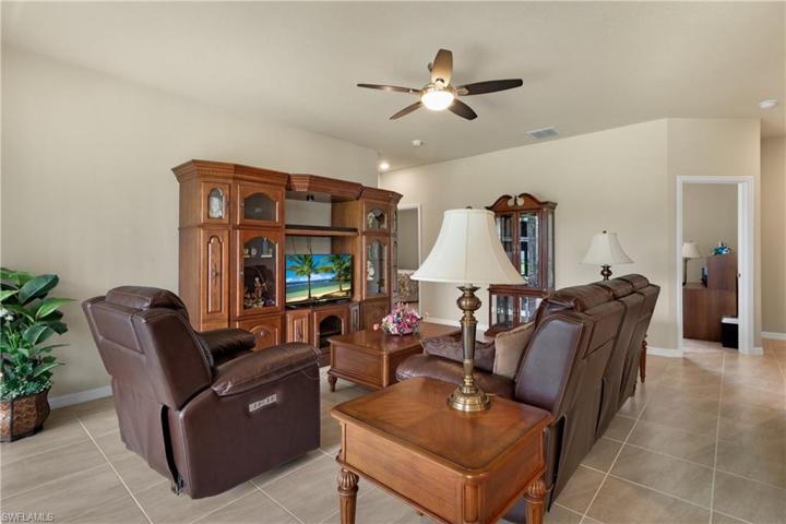 1118 NE 32nd  ST, Cape Coral, FL 33909