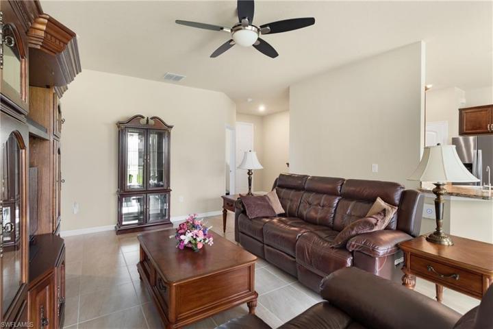 1118 NE 32nd  ST, Cape Coral, FL 33909