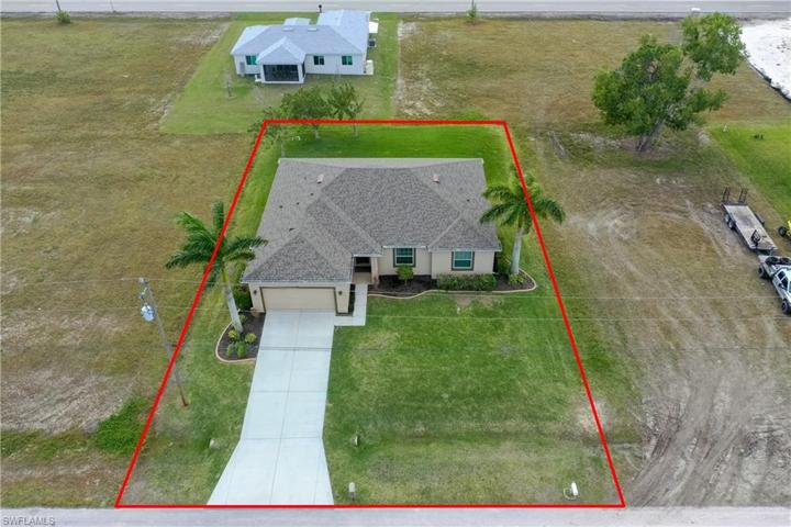 1118 NE 32nd  ST, Cape Coral, FL 33909