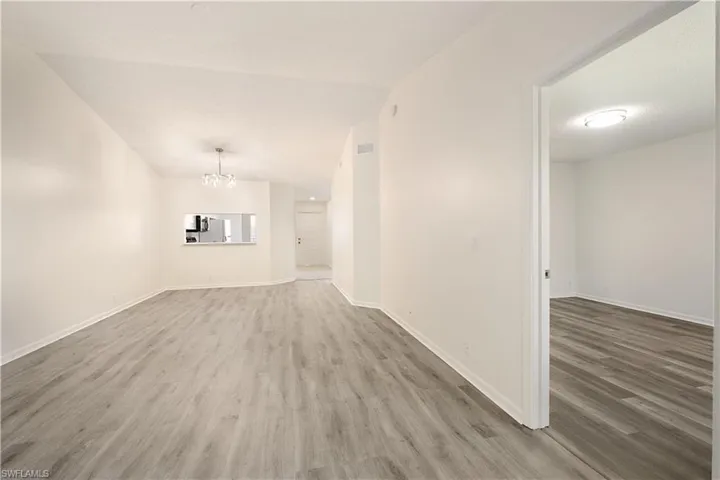 7791  Esmeralda  WAY, Naples, FL 34109