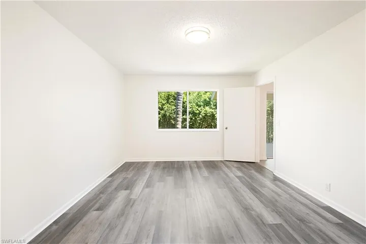 7791  Esmeralda  WAY, Naples, FL 34109