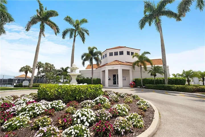 7791  Esmeralda  WAY, Naples, FL 34109