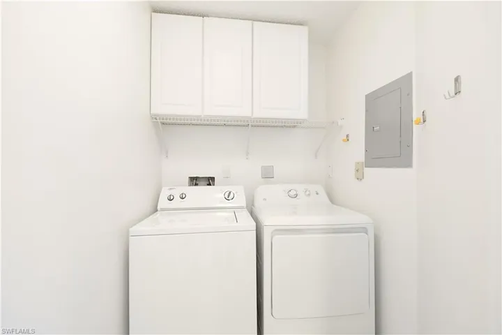 7791  Esmeralda  WAY, Naples, FL 34109