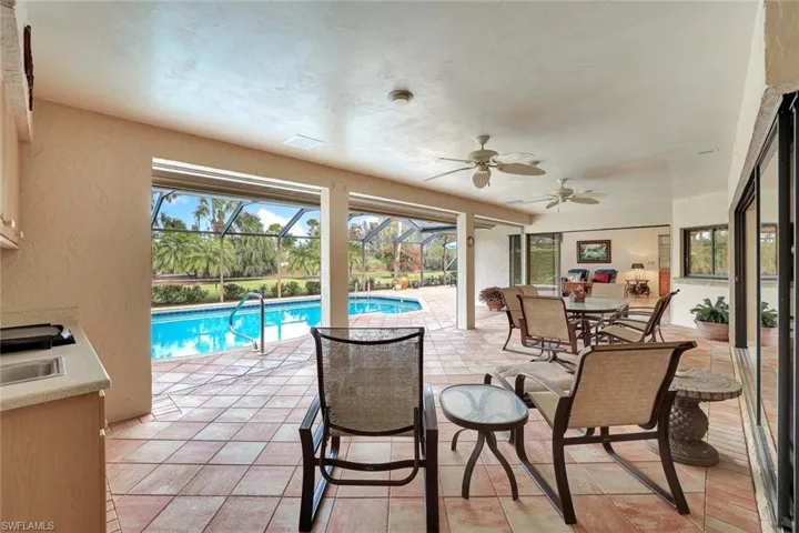 Huge outside space & back Yard