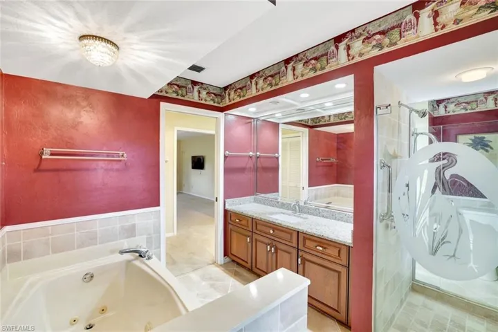 Her bathroom-Owner's suite