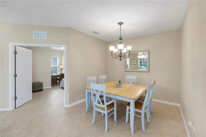 28120 Donnavid Ct 104, Bonita Springs, Florida 34135