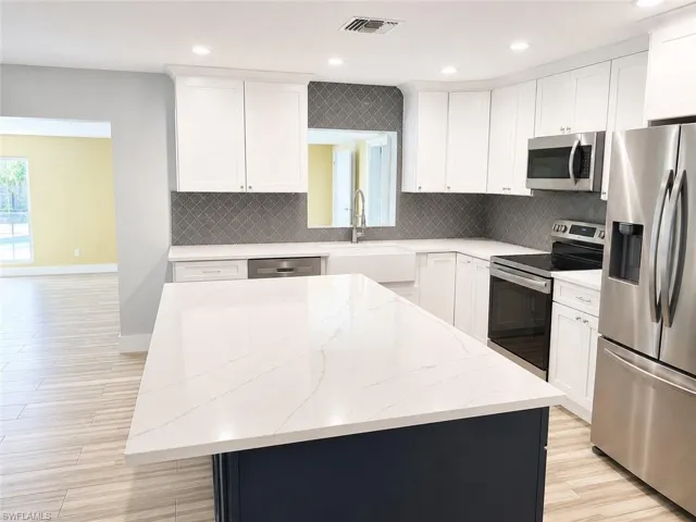 5419 Avenue E, Bokeelia, Florida 33922