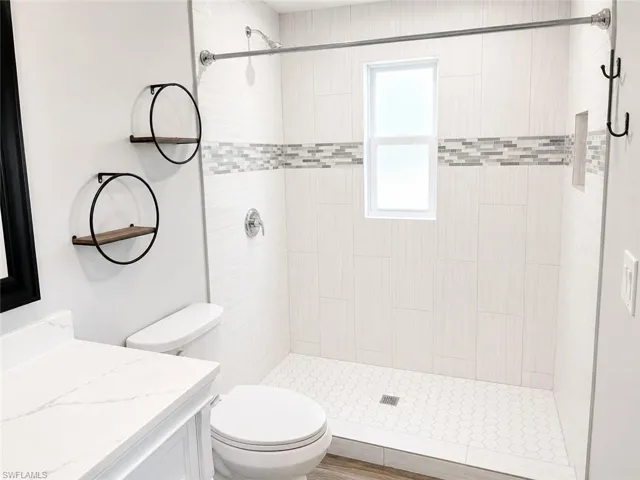 5419 Avenue E, Bokeelia, Florida 33922