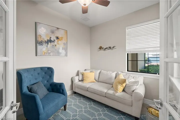 7202 Wilton Dr, Naples, Florida 34109