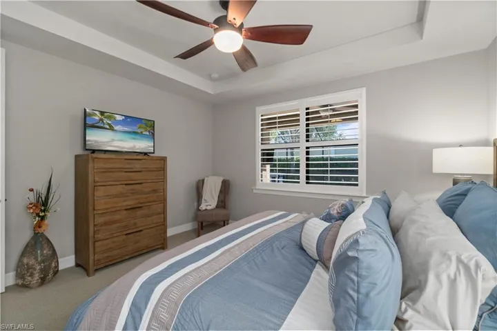 7202 Wilton Dr, Naples, Florida 34109