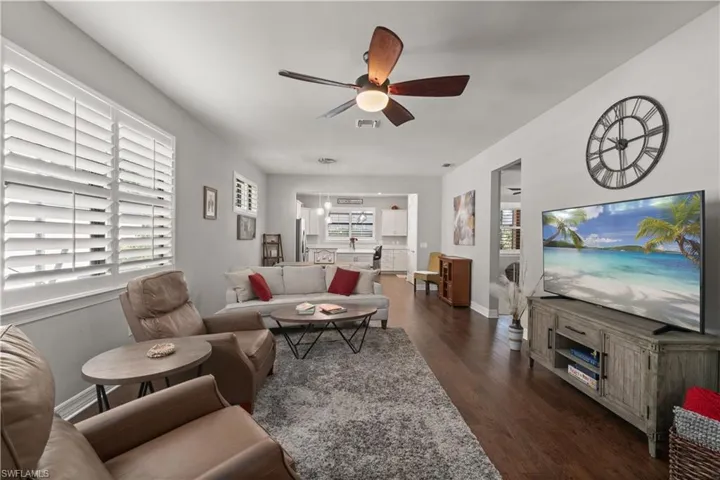 7202 Wilton Dr, Naples, Florida 34109