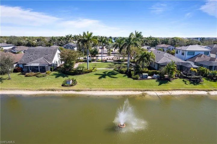 7202 Wilton Dr, Naples, Florida 34109