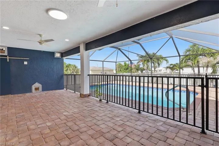 3016 Nw 6th Pl, Cape Coral, Florida 33993