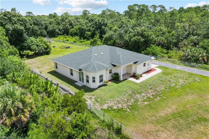 2495 62nd Ave Ne, Naples, Florida 34120