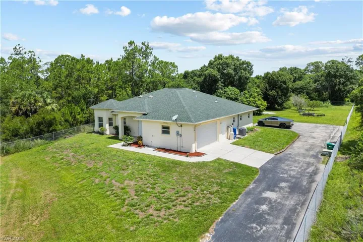 2495 62nd Ave Ne, Naples, Florida 34120