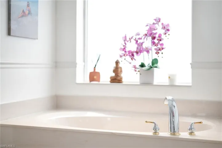 Bathroom featuring a garden tub