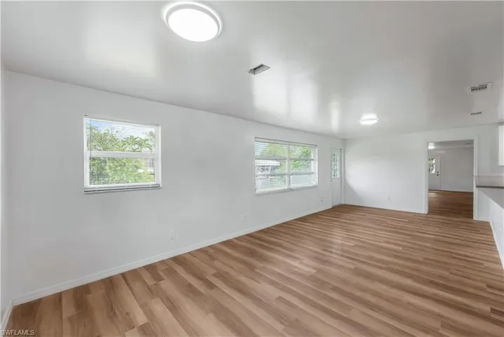 Dining room.