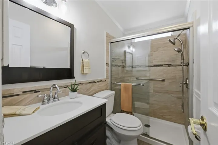 217 Shrub Ln N, North Fort Myers, Florida 33917