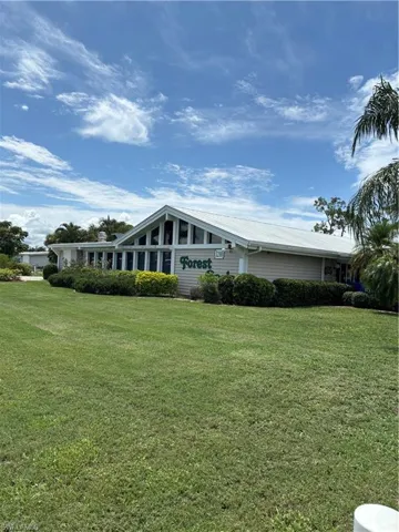 217 Shrub Ln N, North Fort Myers, Florida 33917