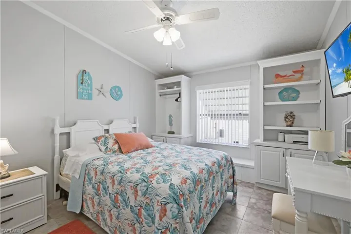 217 Shrub Ln N, North Fort Myers, Florida 33917