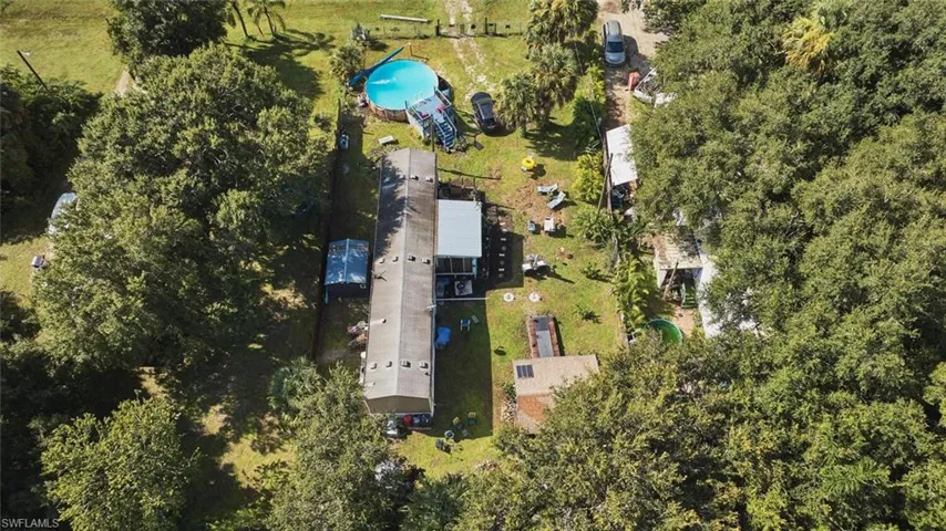1106  Charles  ST, Moore Haven, FL 33471