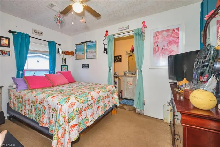 1106  Charles  ST, Moore Haven, FL 33471
